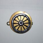 ORIGINAL BRITISH ARMY GURKHA & RIFLE REGIMENTS METAL DRIVER QUALIFICATION BADGE