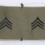 ORIGINAL US ARMY VIETNAM SUBDUED CLOTH SUBDUED COLLAR SERGEANT RANK