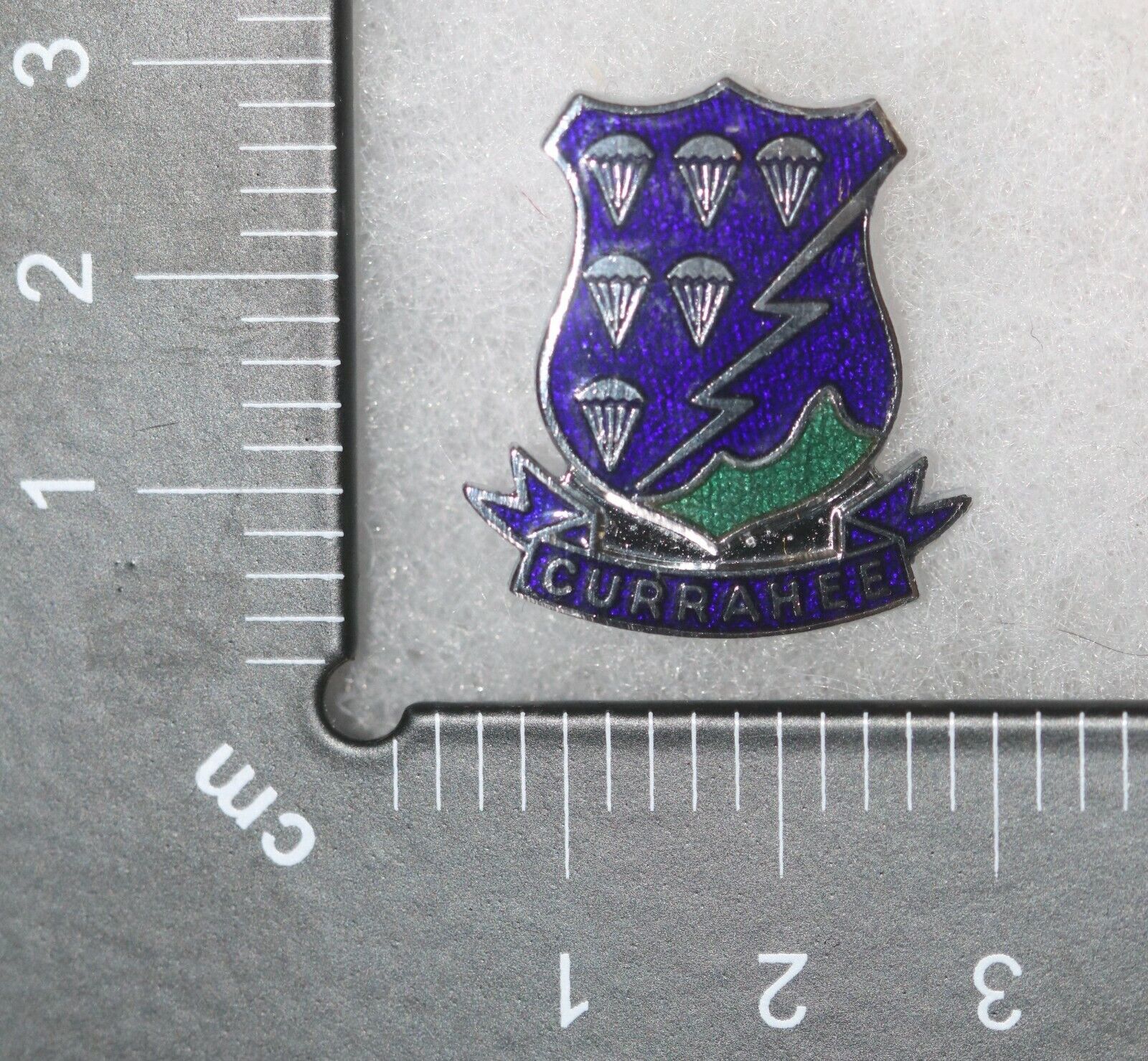 BRITISH MADE 506TH PIR CURRAHEE PARACHUTE INFANTRY REGIMENT DI DUI CREST