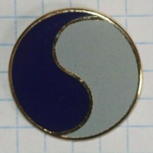 WWII TYPE US ARMY 29TH INFANTRY DIVISION DI CREST BLUE AND GREY