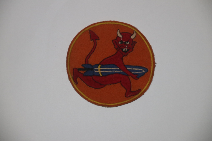 US 8th ARMY AIR FORCE PATTERN 535th BOMB SQUADRON JACKET PATCH 381st GROUP