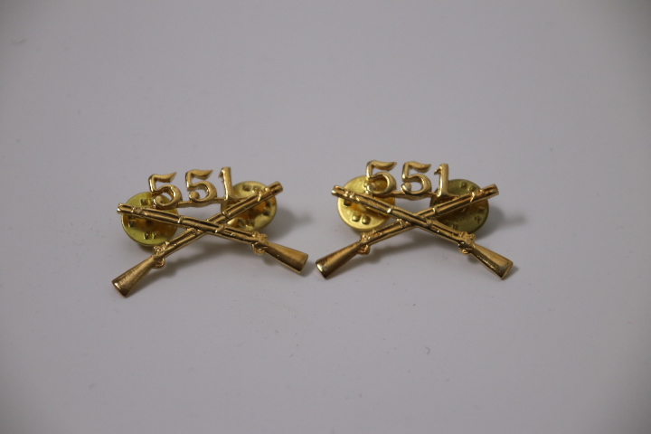 US ARMY 551ST PARACHUTE INFANTRY REGIMENT COLLAR BADGES INSIGNIA PAIR AS WWII